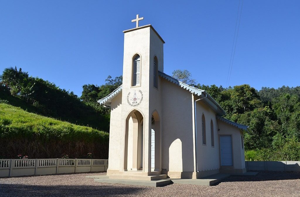 Igreja Evangélica de Confissão Luterana do Brasil (centro)